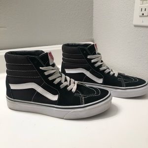 Vans Black and White Skate High SK8-Hi
